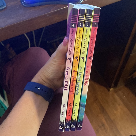 4 excellent books - Picture 5 of 5